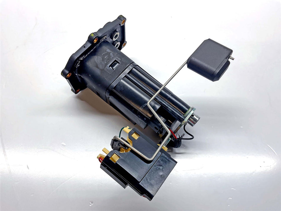 2023 Ducati Monster 937 Fuel Pump  - 16024403B