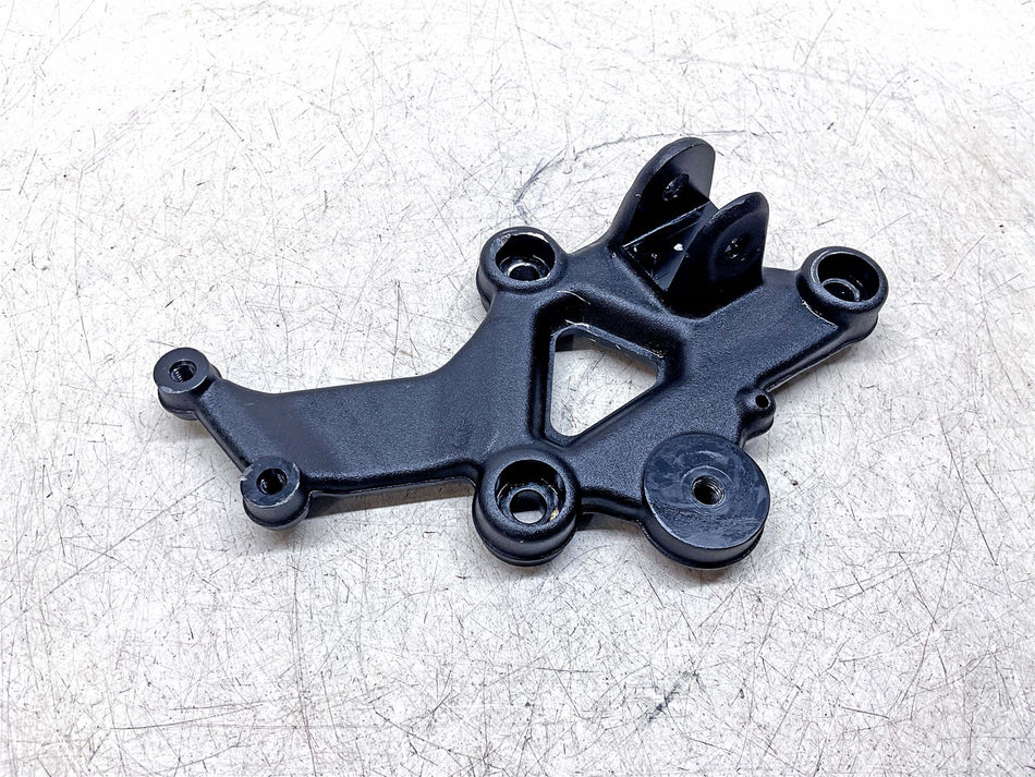 2025 Royal Enfield Guerrilla 450 Front Right Footrest Hanger Plate - RAE00890