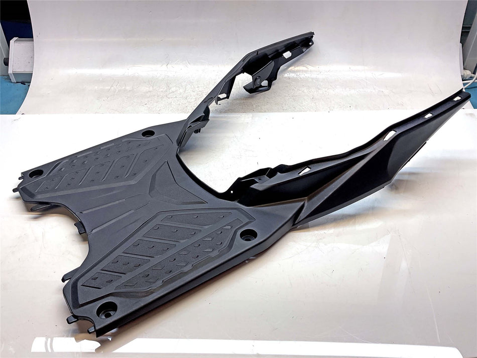 Suzuki AVENIS 125 Footboard