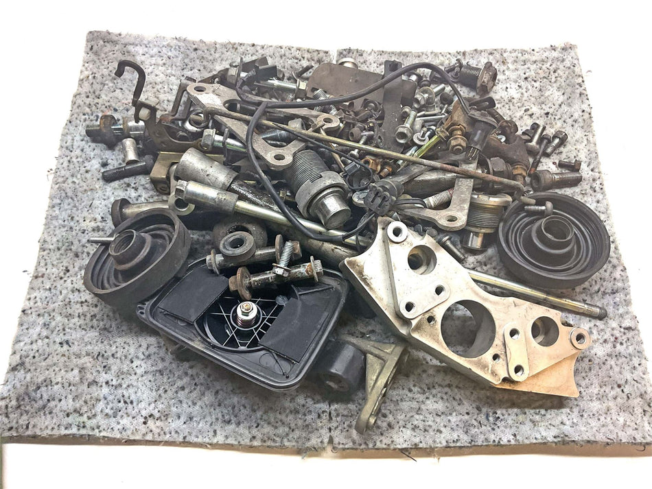 2002 Honda ST1300 Assorted Fixings & Bolts - B62290BOBAB