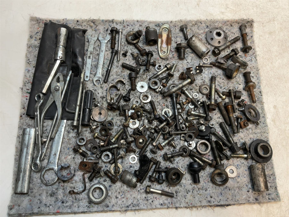1999 Honda CBR1100XX Blackbird Assorted Nuts Bolts & Fixings 89010MAT000
