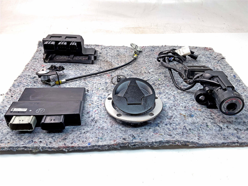 2015 Kawasaki Z1000 SX Full Lock Set / Key Set / ECU - 16773 Miles - 211750853