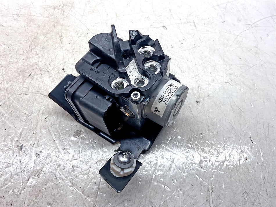 2025 Triumph Trident 660 ABS Pump - T2022849