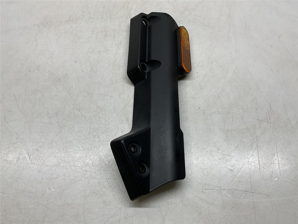 2018 Triumph Tiger 1200 XRX Low Right Front Mudguard Arm - T2308767