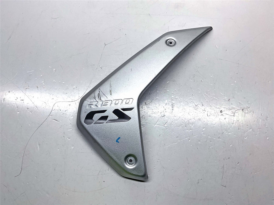 2024 BMW R1300GS --- Left Rad Cowl - 46631683103