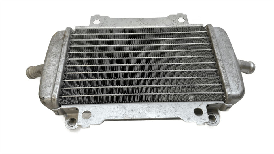 2018 Vespa GTS Super Radiator 673523