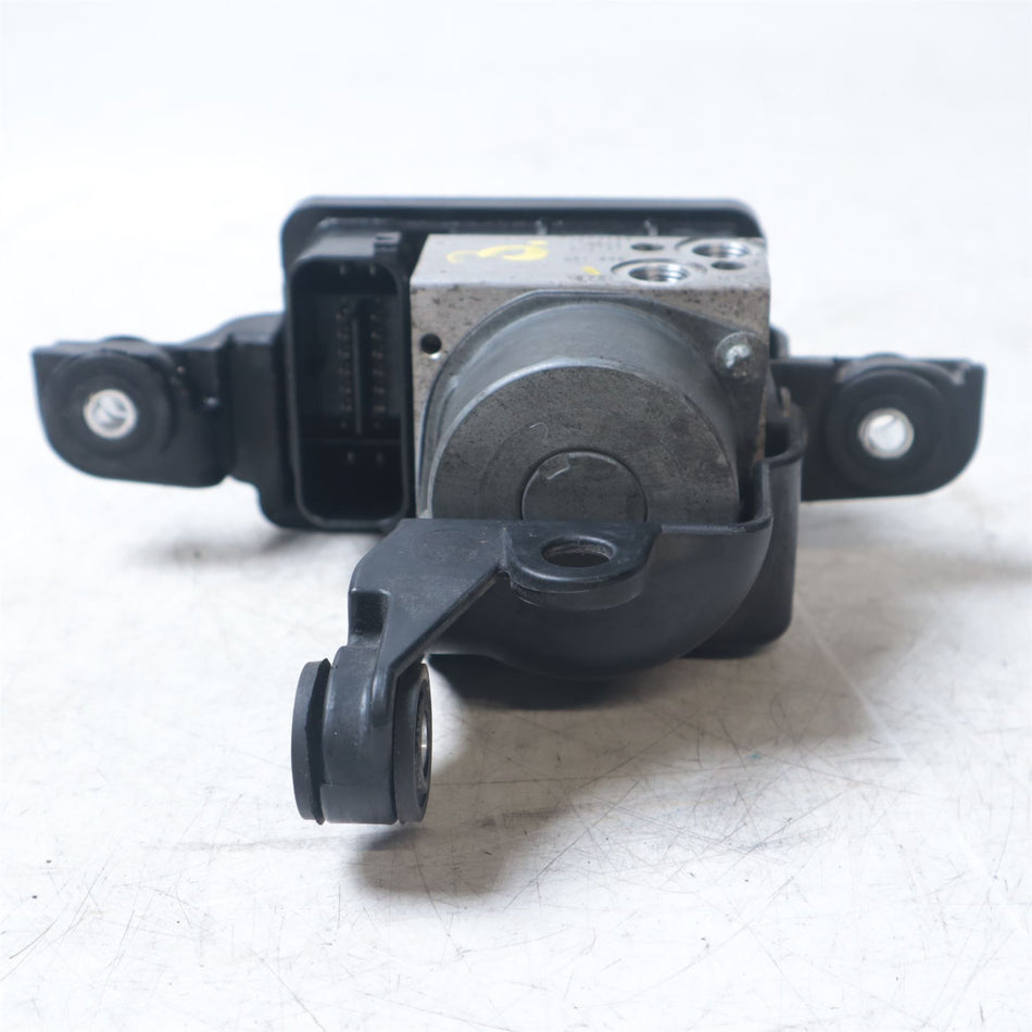 2020 Aprilia RS125 ABS Pump - 2D000184