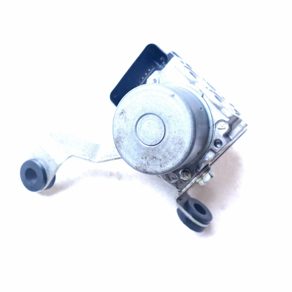 2020 Kawasaki Z900 ZR900 ABS Pump - 160820810
