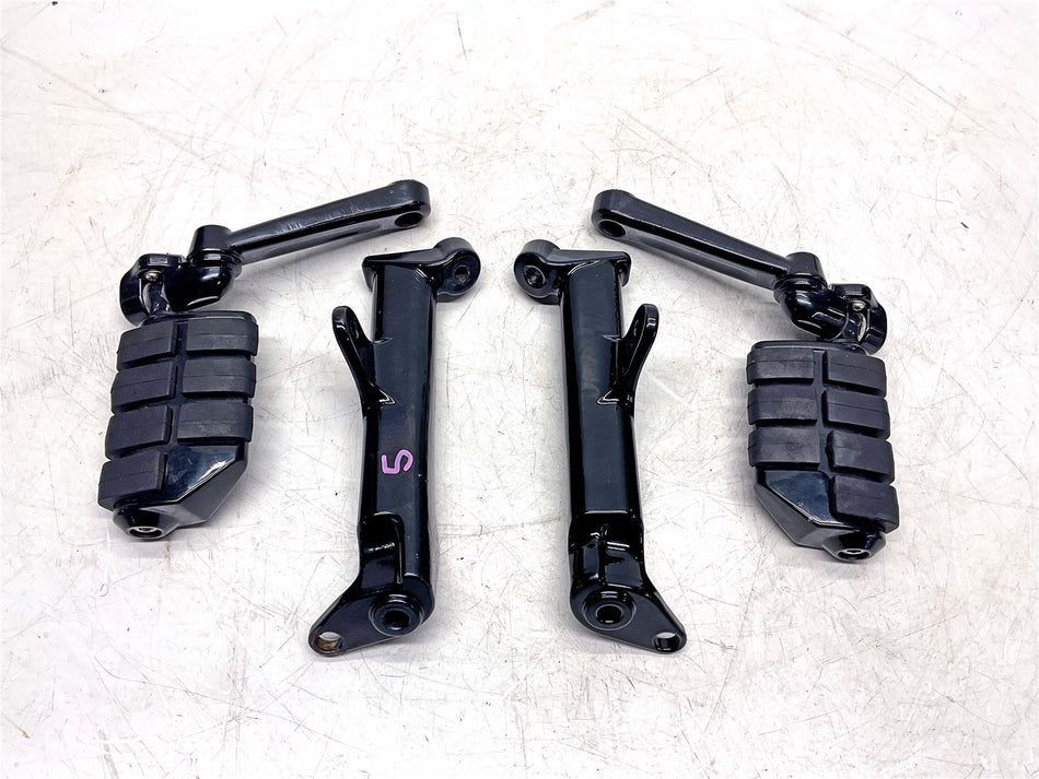 2016 Harley-Davidson FLTRXS Highway Pegs - 16202665