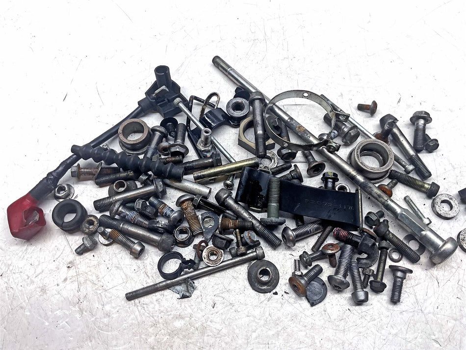 2006 Kawasaki Ninja ZX10R ZX1000D Assorted Fixings & Bolts - B61476BBB