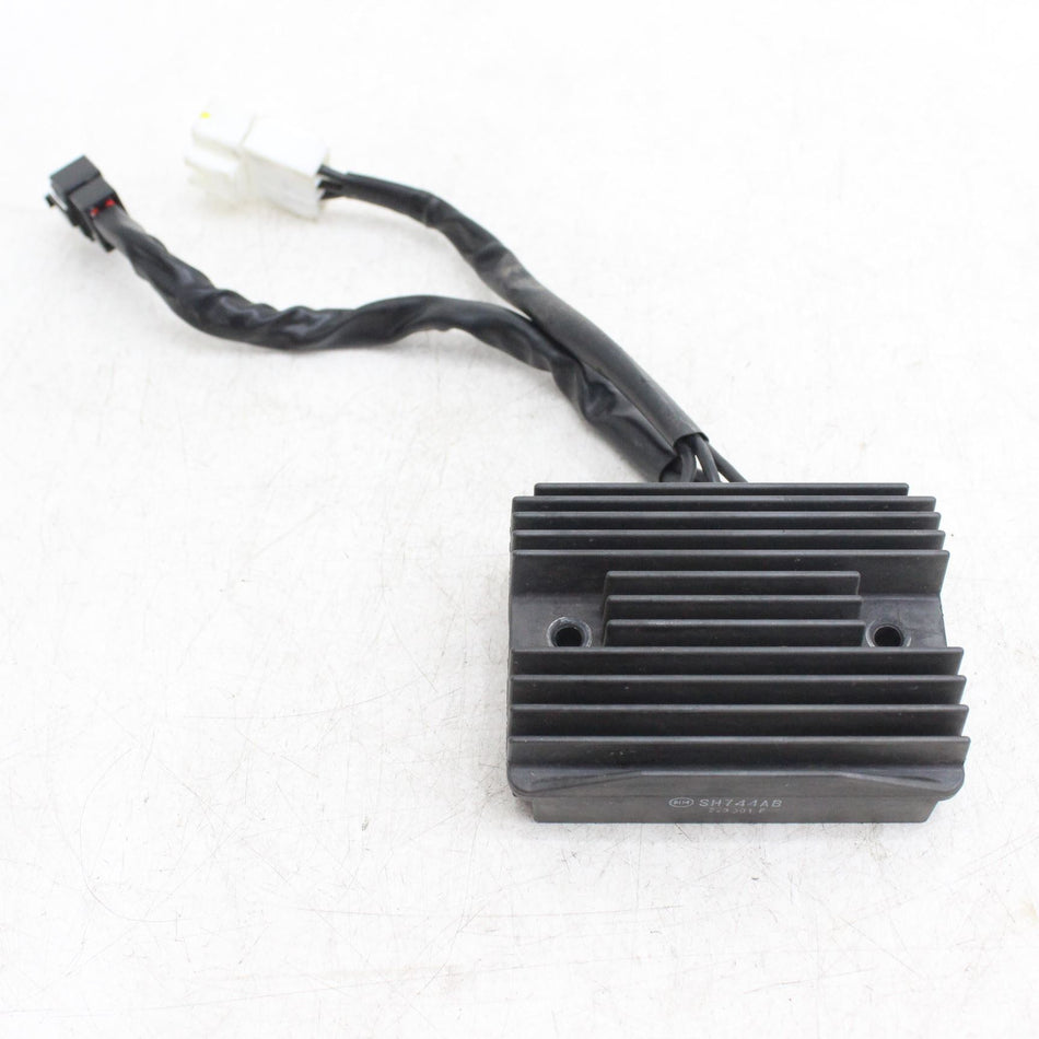 2023 MOTO GUZZI V85 TT TRAVEL E5 Regulator / Rectifier - 58189R