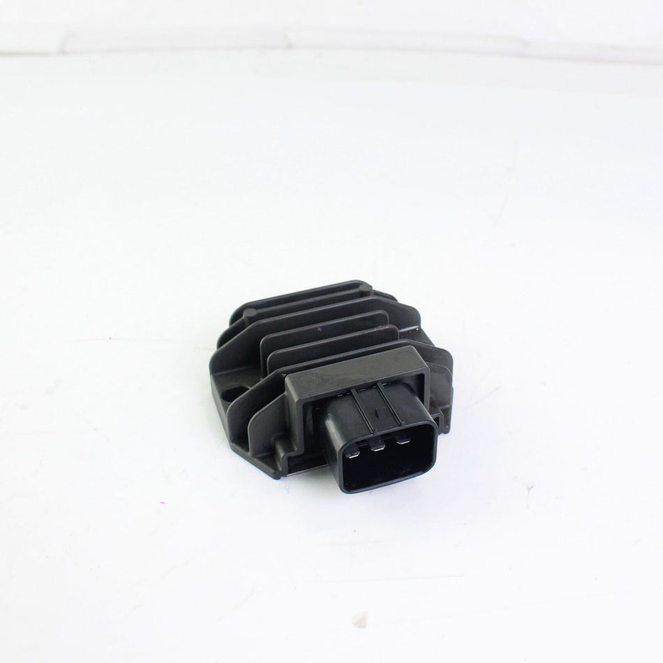 2017-ON YAMAHA MT-10 SP  Regulator Rectifier - 2CR8196000
