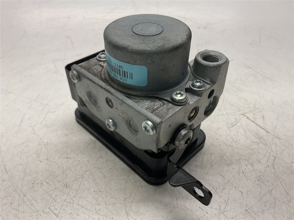2016 Triumph Street Triple 675 R ABS Pump - T2021487