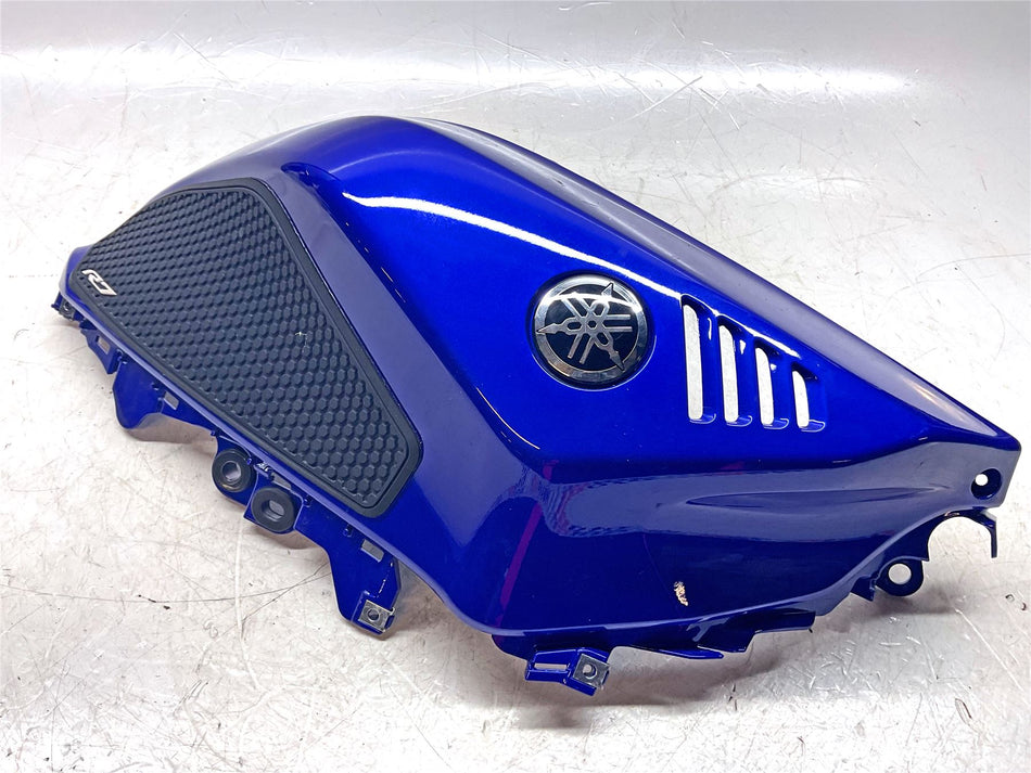 2024 Yamaha YZF R7 Right Tank Cover - BEB2413900P0