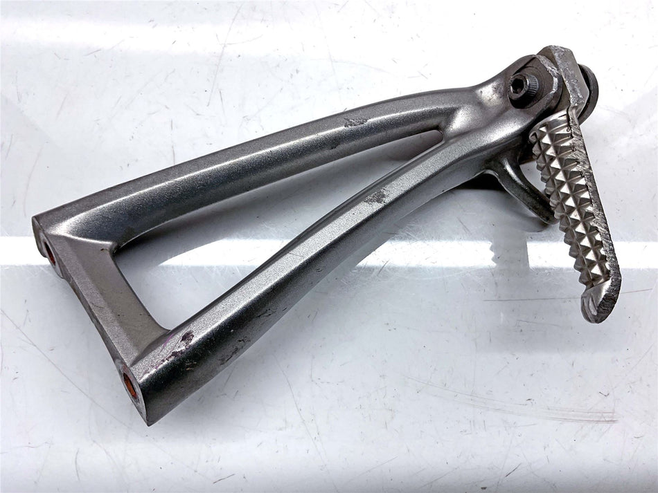 2010 Yamaha YZF R6 Rear Right Footrest & Hanger - 5JJ274411000
