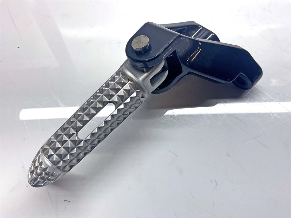 2025 Triumph Speed Twin 900 Front Left Footrest Hanger - T2081083