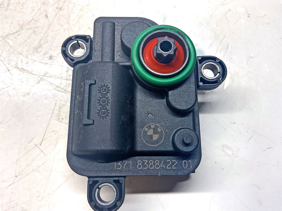 2023 BMW M1000R  Servo Motor -  1371838842201
