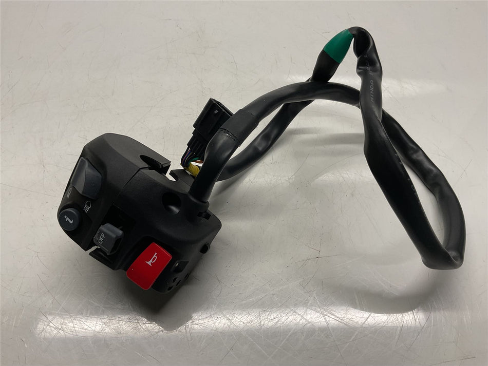 2024 TRIUMPH SPEED 400 Left Switch Gear - TA401401