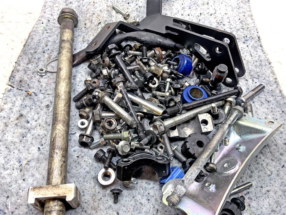 2022 Honda CRF1100L Africa Twin Adv Sports Assorted Fixings - B60749BOBAB