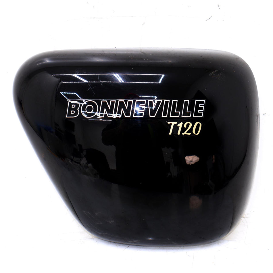 2018 TRIUMPH BONNEVILLE T120 Right Side Cover - T2306056-PG