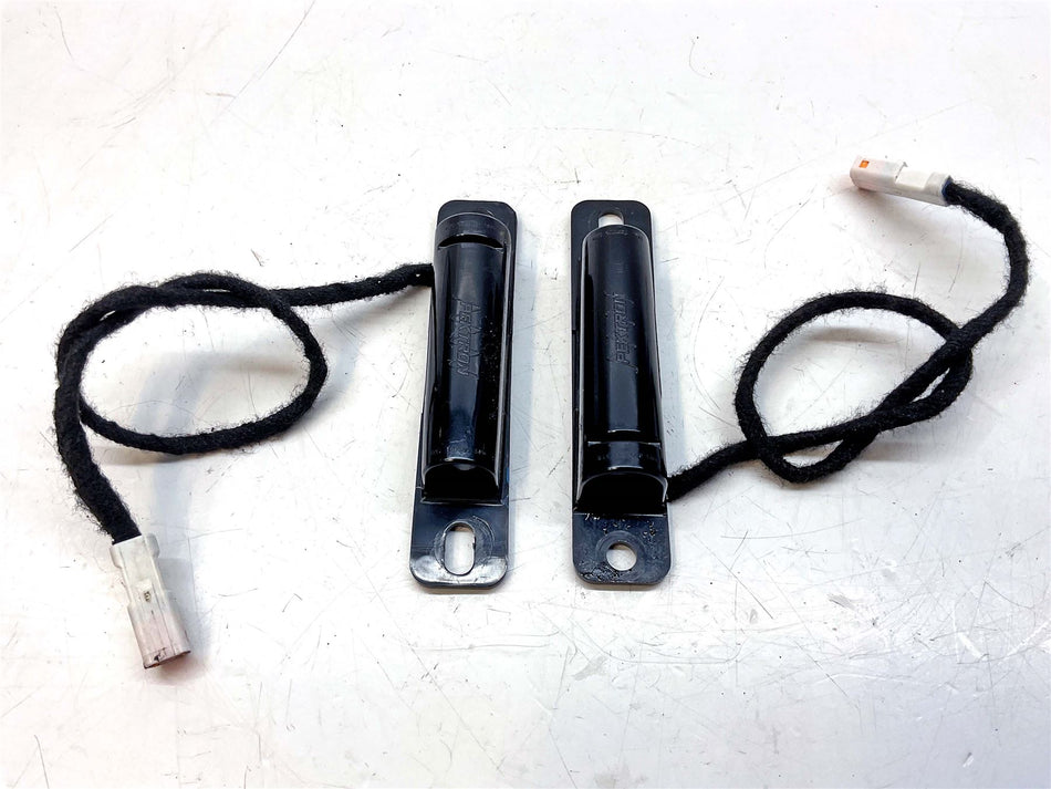 2025 Triumph Speed Triple 1200 RR Antennas - T2502182