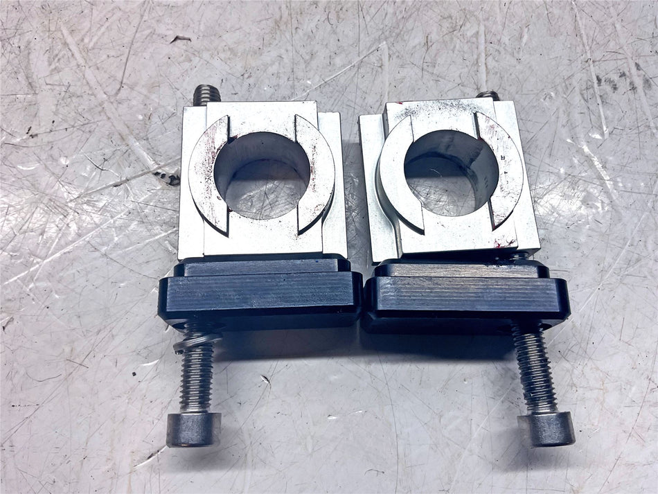 2025 Norton Commando 961 SP Chain Adjusters
