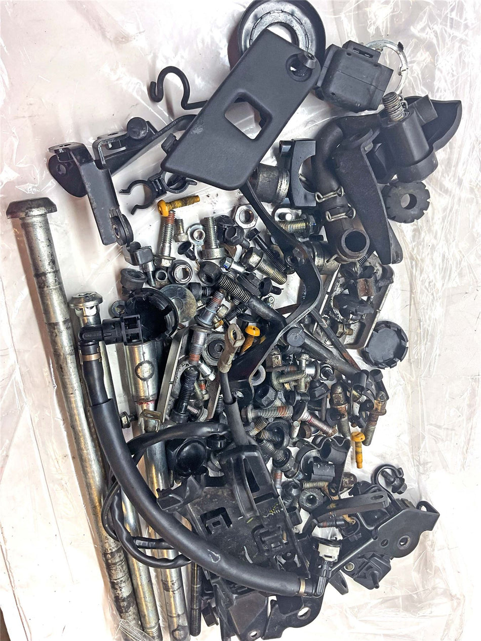 2023 Honda CMX500 REBEL Assorted Fixings & Bolts - B62424BOABAB