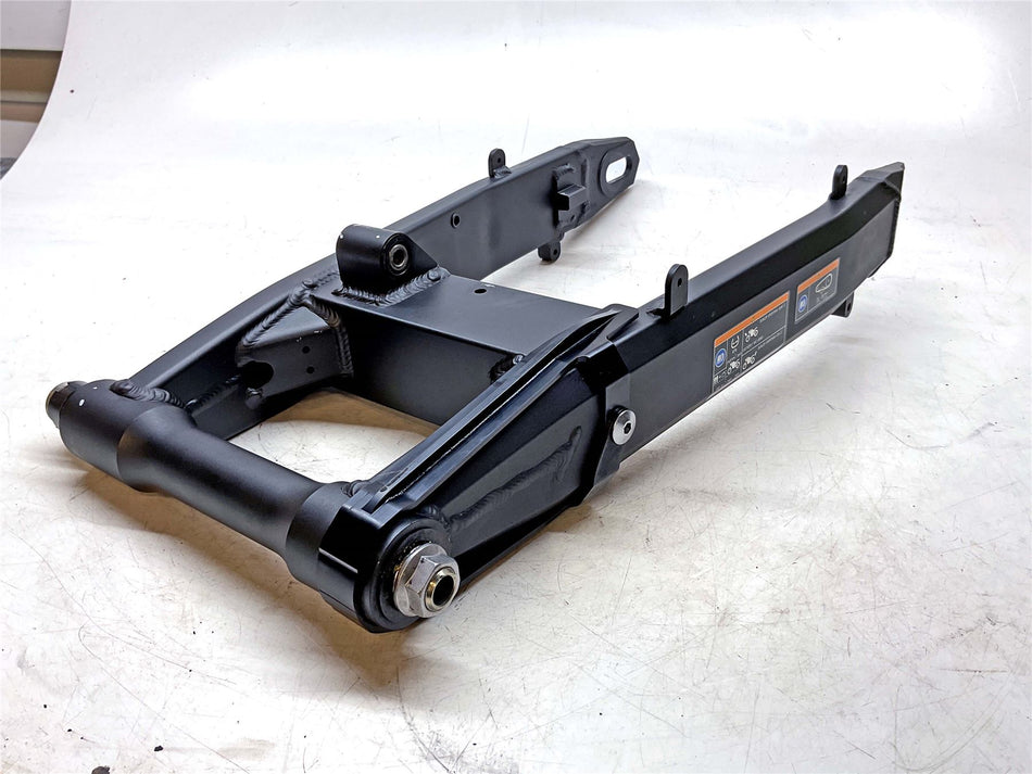 2025 Kawasaki Z900 ZR900 Rear Swingarm - 33001073218R