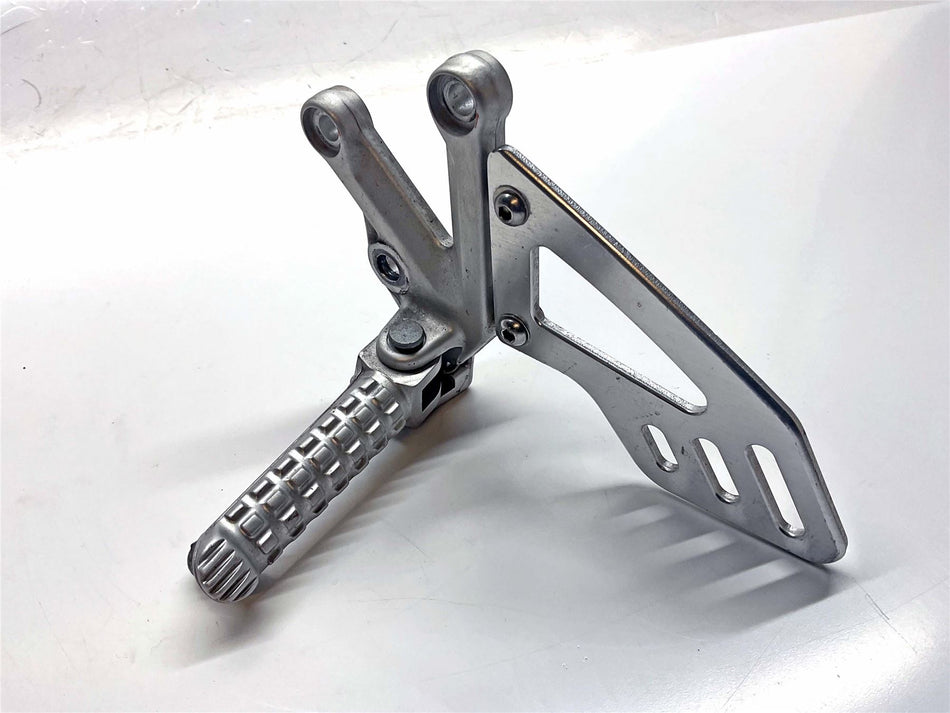 2018 Aprilia Tuono V4 1100 Left Footrest Hanger - 897829