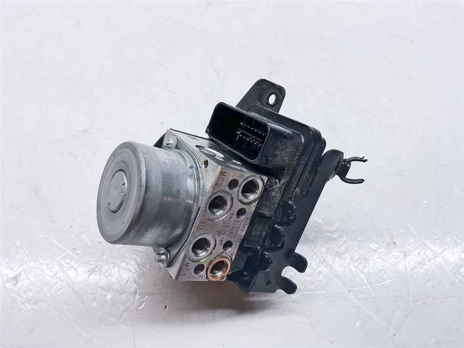 2022 BMW R Nine T Pure ABS Modulator Pump - 34518393178