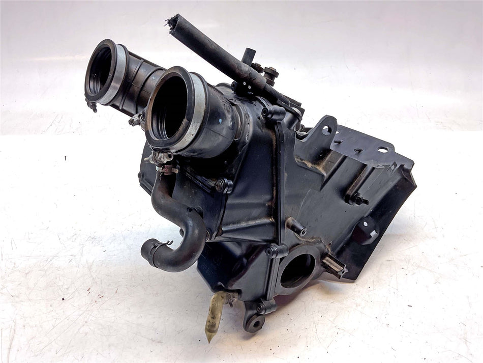 2022 Triumph Bonneville T120 Black LE Airbox - T2201724