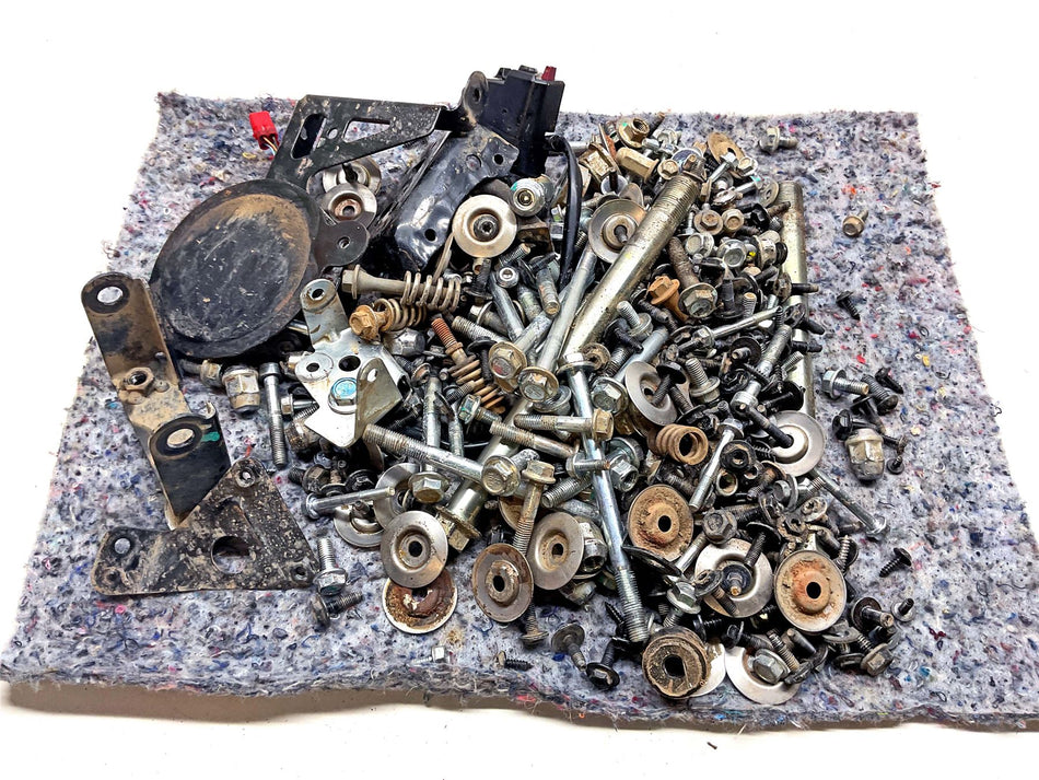 2025 CF-Moto CFORCE 1000 Overland Assorted Nuts, Bolts & Fixings