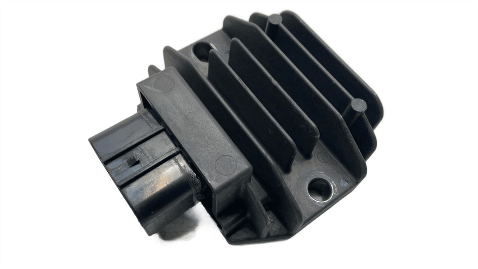 2018 Yamaha YZF R1 Regulator Rectifier 1D78196001