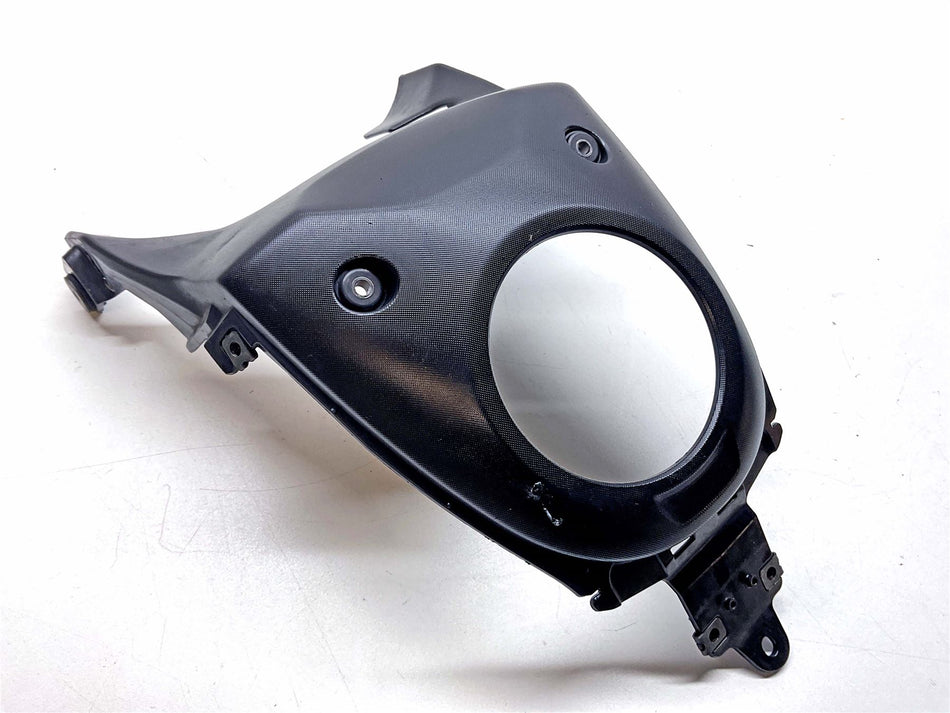 2016 Yamaha MT-07 Centre Tank Cover - 1XB2464E0000