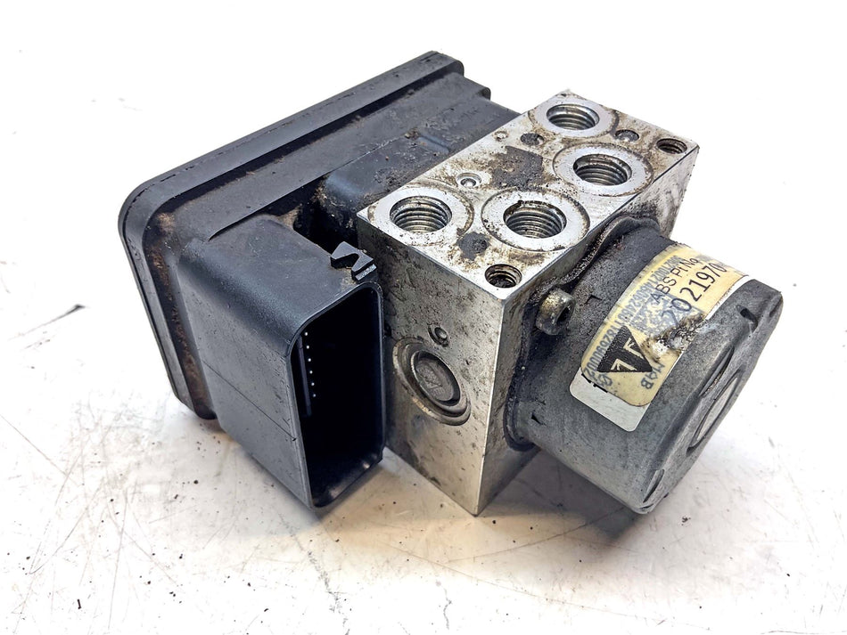 2019 Triumph Speed Twin 1200 ABS Modulator - T2021971