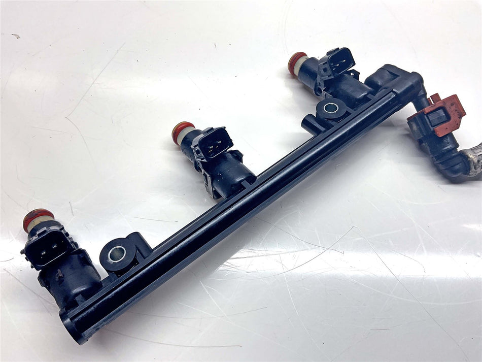 2009 Triumph Tiger 1050 Fuel Rail Assembly - T1240465