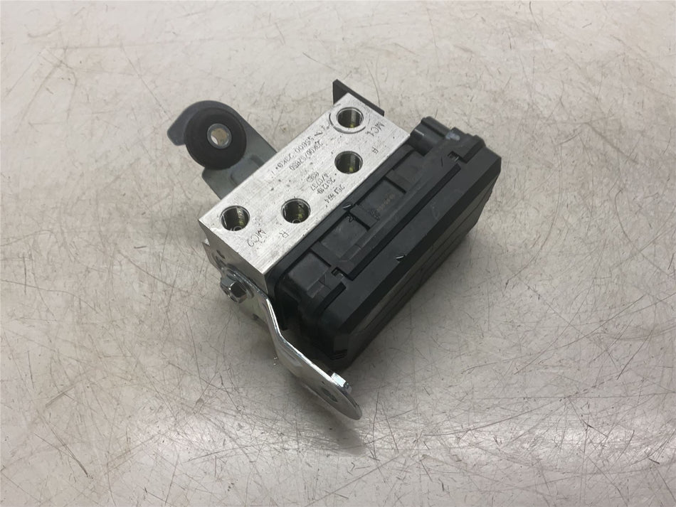 2024 Suzuki GSX-R125 ABS Pump - 5561023K00000