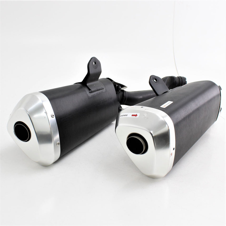 2007-2008 SUZUKI GSXR1000 K7/K8 Left & Right Hand Exhausts - Genuine OE