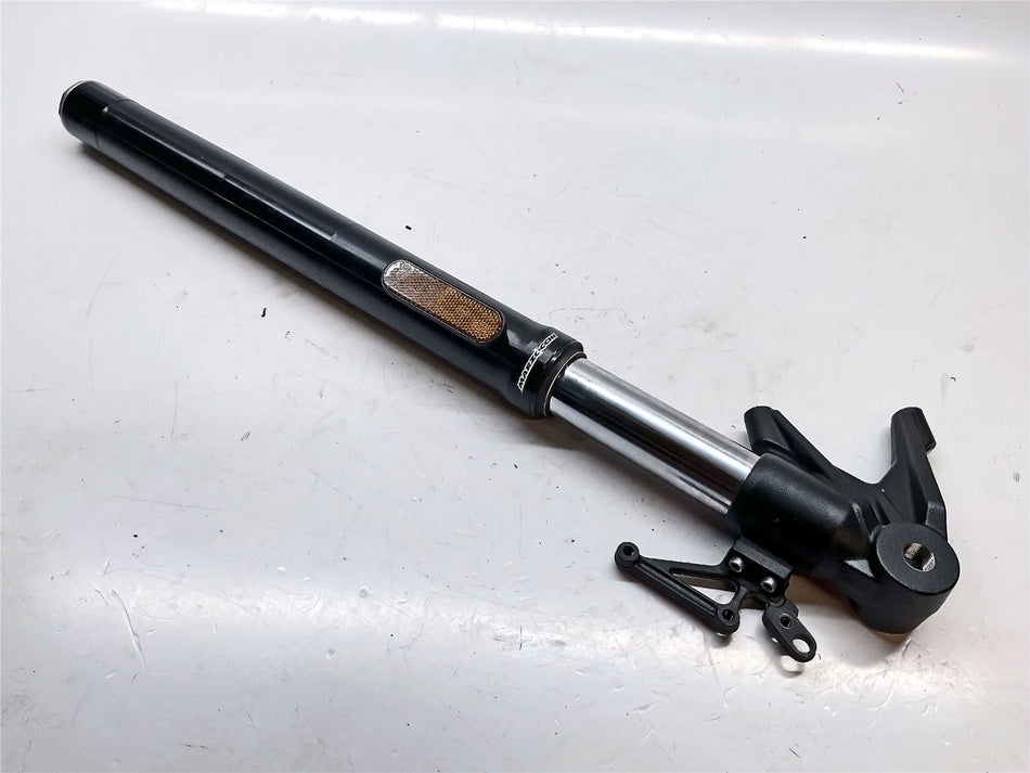 2022 Triumph Speed Twin 1200 Left Fork - T2042742