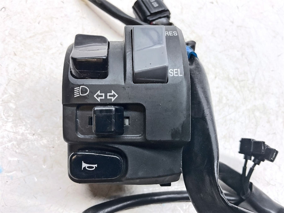 2024 Yamaha YZF R7 Left Hand Switch Gear - BEB839690000