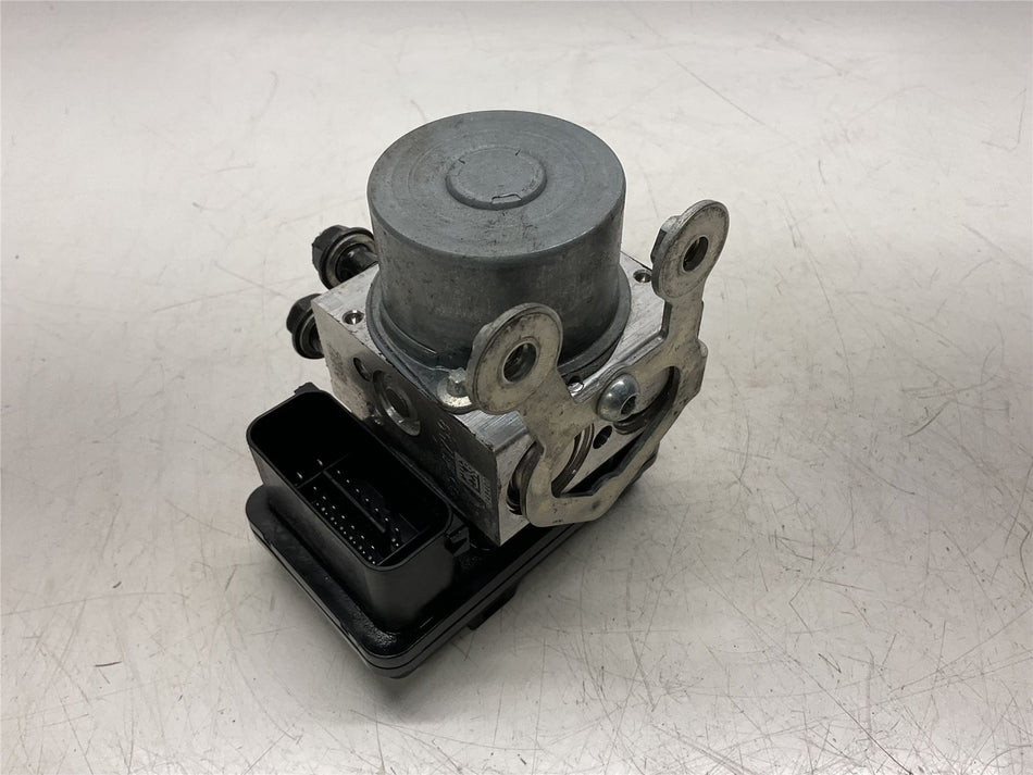 2018 YAMAHA MT-10 SP ABS Pump - B67-85930-08