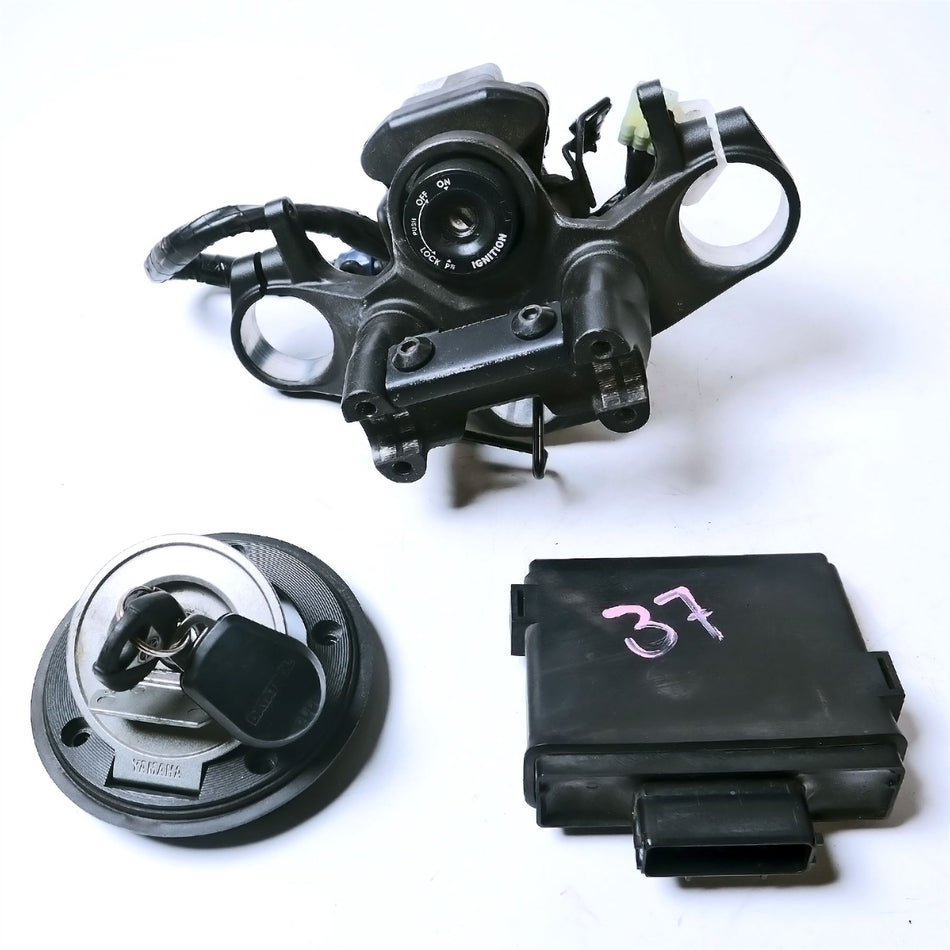 2021 Yamaha XSR700 LOCK SET W/TOP YOKE /ECU - BJV8591A2000