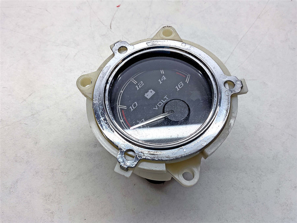 2018 Harley-Davidson Street Glide Special FLHXS Voltmeter Gauge - 70900165