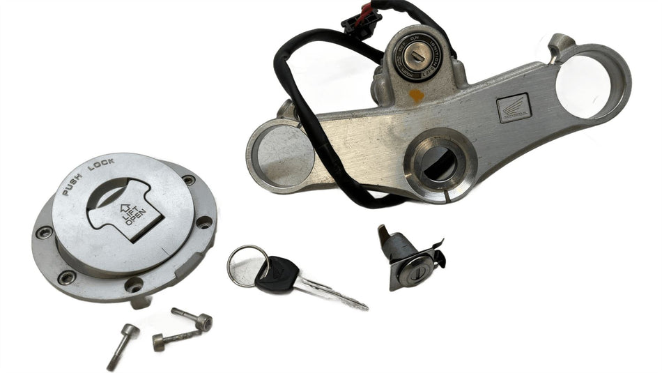 1998 Honda CBR900RR Small Lock Set 35010MAS670