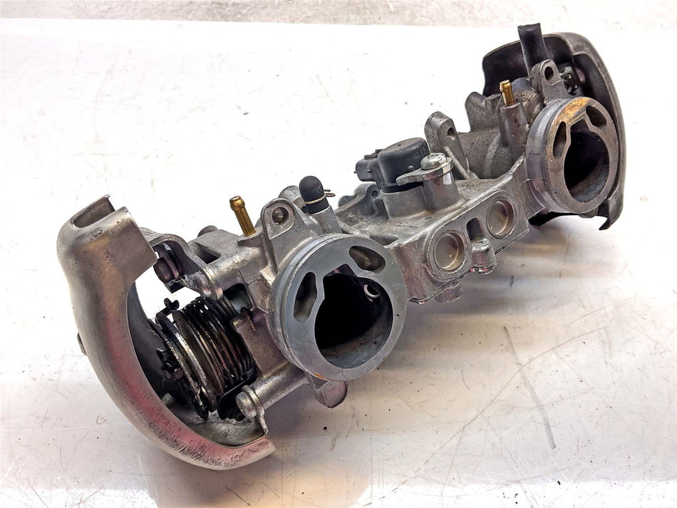 2021 Royal Enfield Interceptor 650 Throttle Bodies - 576033F