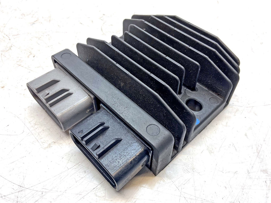 2023 Triumph Bonneville T120 Regulator Rectifier - T1300679