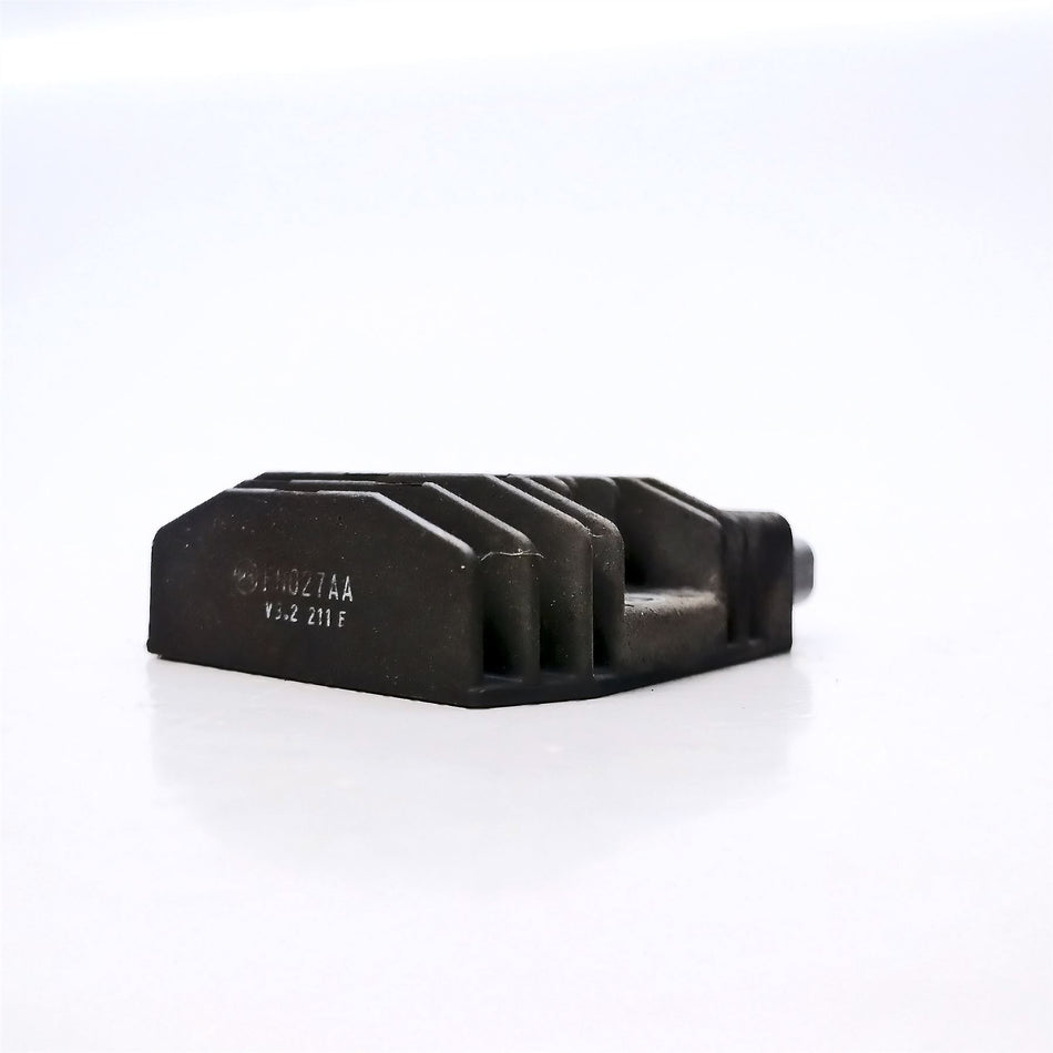 2024 Triumph Speed Twin 1200 Regulator Rectifier - T1300679