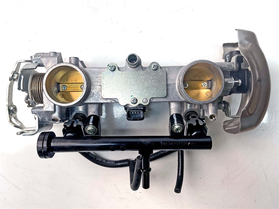 2025 Royal Enfield Interceptor Bear 650 Throttle Bodies - 484 Miles - 576033F