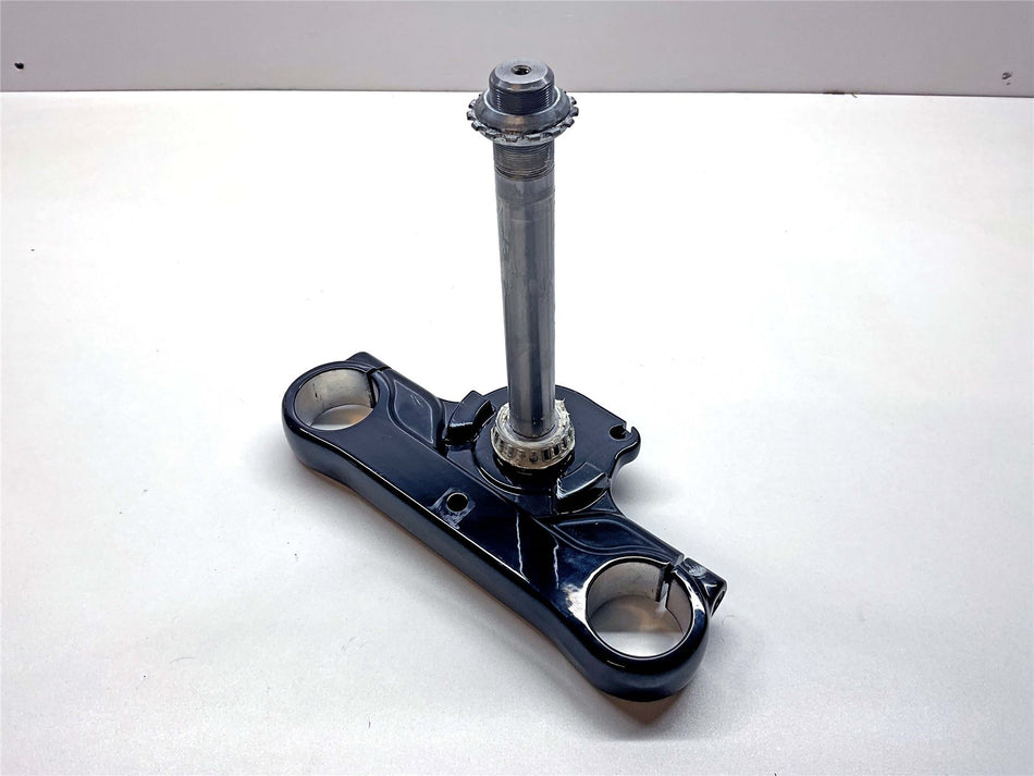 2015 Harley-Davidson Dyna Street Bob   Steering Stem Bottom Yoke - 45900041A