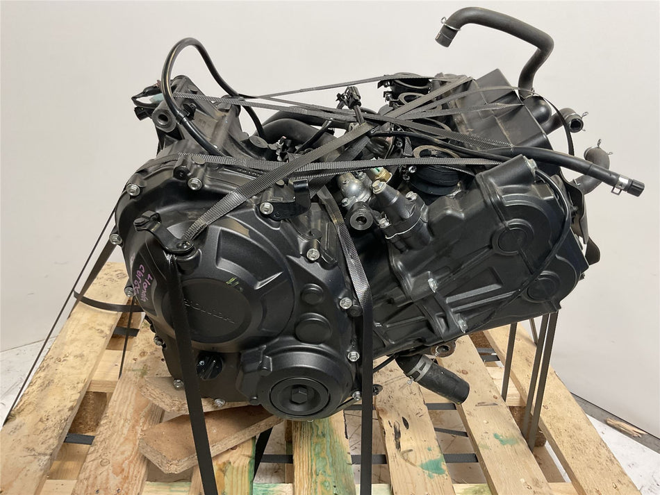 2024 HONDA CB650  Complete Engine B56075 - B56075